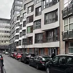 Midi-suede Appartement Brussel