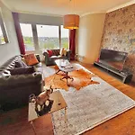 Hearth Of Brussels Gateway