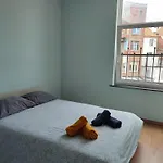 Accommodatie bij particulieren Confortable Avec Un Lit Double A Schaerbeek Cle Bleu