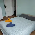 Confortable Avec Un Lit Double A Schaerbeek Cle Bleu Accommodatie bij particulieren *