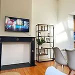 Cute Central Flat In Brussels