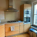 Cute Central Flat In Brussels