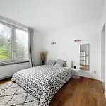 Bright And Cosy Apartment