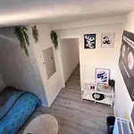 Chambre Et Etage Prives Dans Un Duplex Moderne