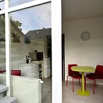 Studio Calme Avec Jardin & Terrasse Metro Direct Centre De Bruxelles