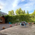 Calme Avec Jardin & Terrasse Metro Direct Centre De Apartment Brussels