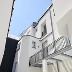 Toison D\'Or & Sauna