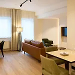 Georges Henri Aparthotel