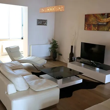 Apartment Royal