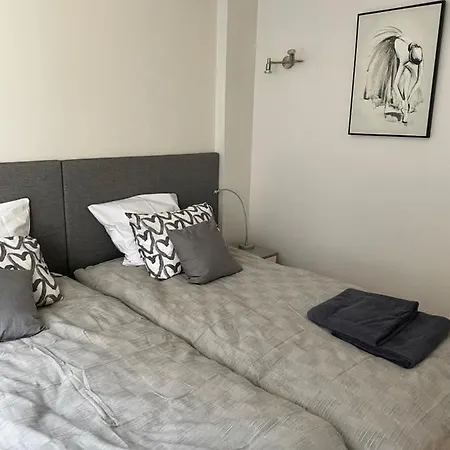 2 Au Coeur De Uccle Brussels