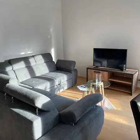 Apartment 2 Au Coeur De Uccle *