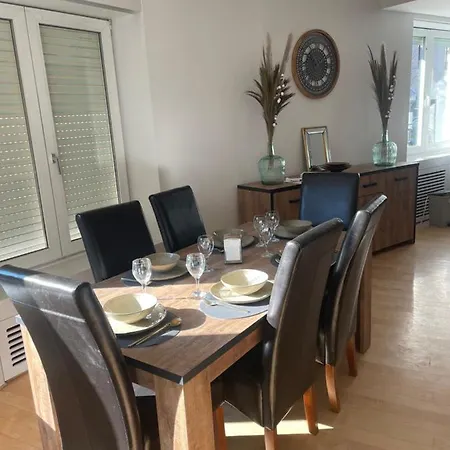 Apartment 2 Au Coeur De Uccle *