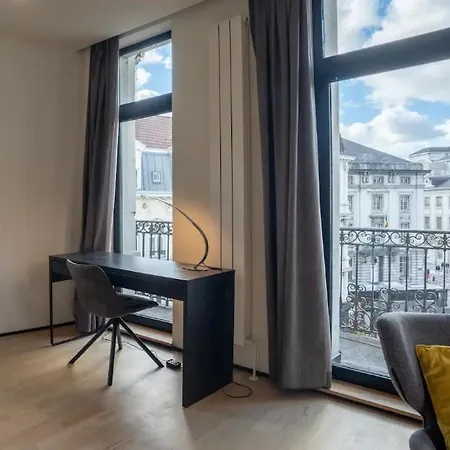 Apartment Beautiful 2-bedroom In The Center Of