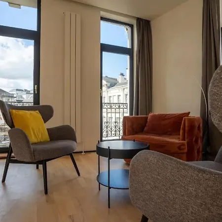 Beautiful 2-bedroom In The Center Of Apartment