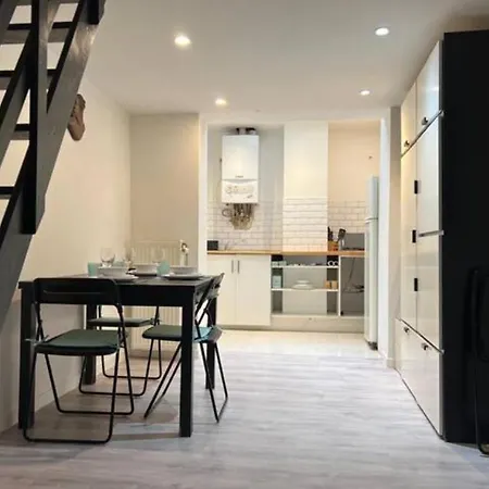 Apartment Flat Chatelain