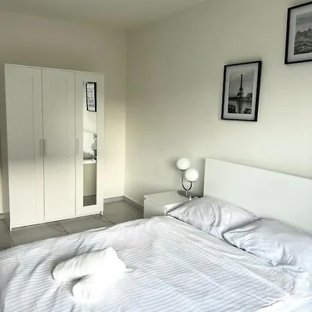 Woluwe Apartment