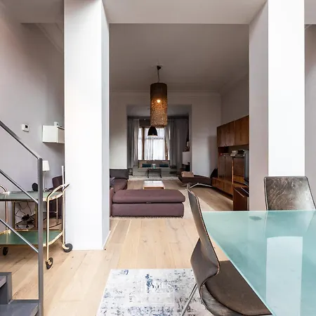Apartment Rez/duplex 3 Ch Et Jardin *