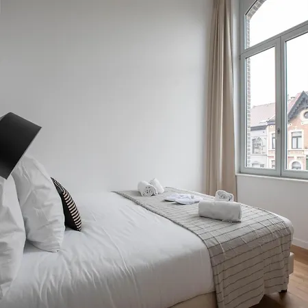 Churchill Apartment