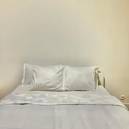 Louise Centre Apartment *