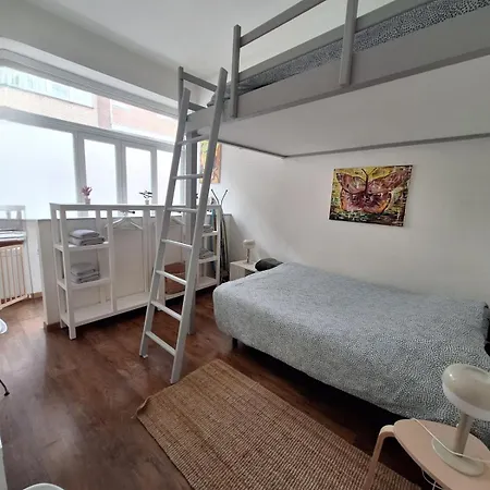 Alicia's Duplex European Quarter Apartment Brussels