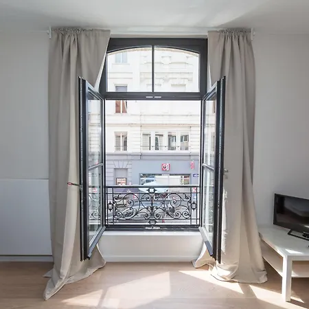 Apartment Royal Botanique Brussels