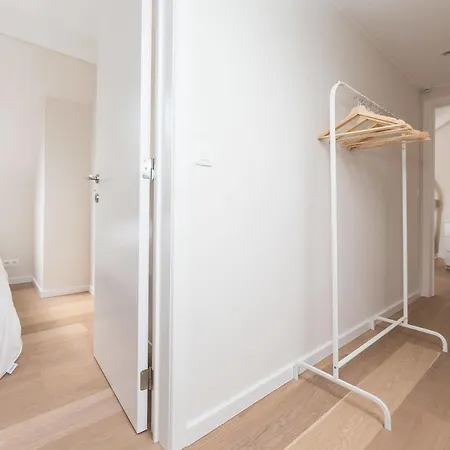 Royal Botanique Apartment
