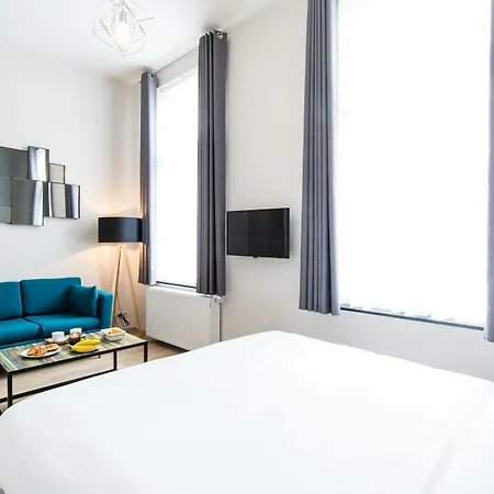 Schuman Apartment