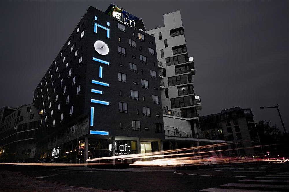 Aloft Schuman Khách sạn 3*
