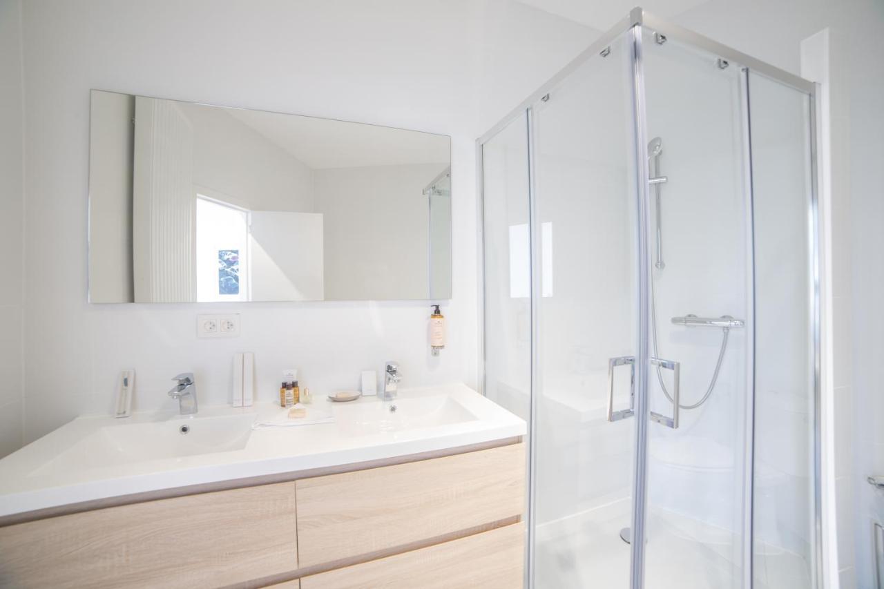 Sweett - Moliere Apartment