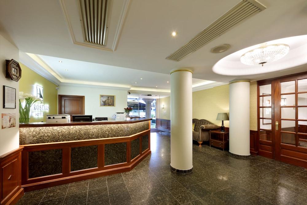 Eurostars Montgomery Khách sạn