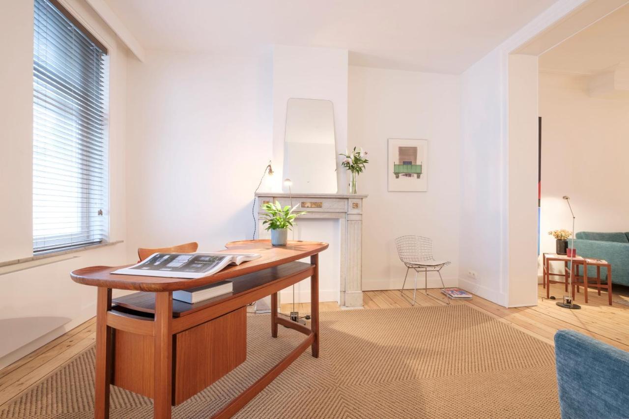Superb 1 Bedroom With Garden At Chatelain Apartment *