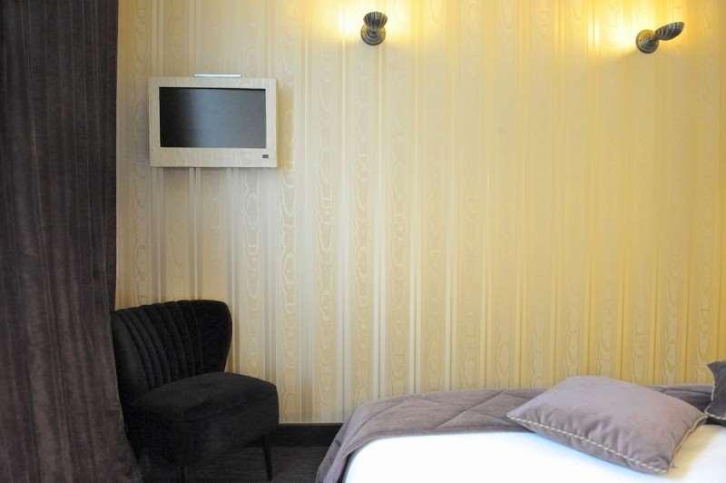 Latroupe Le Berger Hotel Saint-Gilles