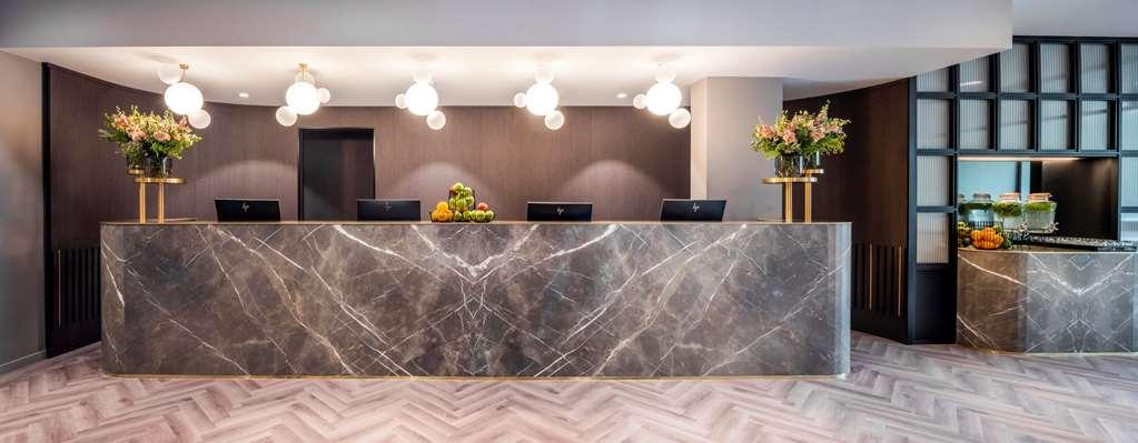 Doubletree By Hilton Brussels Khách sạn 4*