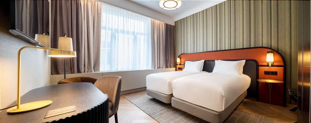 Doubletree By Hilton Brussels Khách sạn 4*