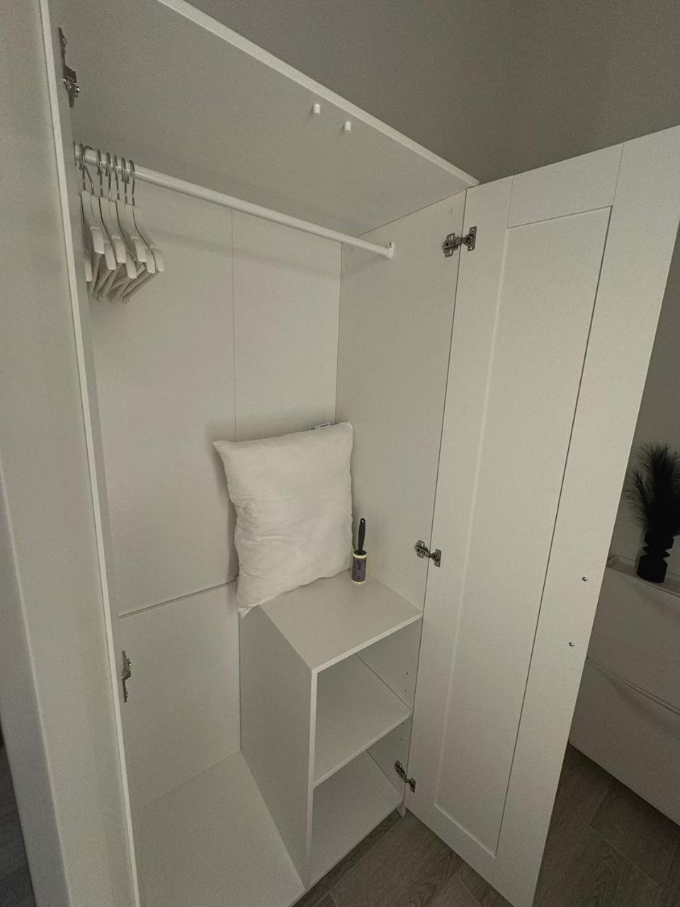 A Ixelles - Viaduc * Brussels