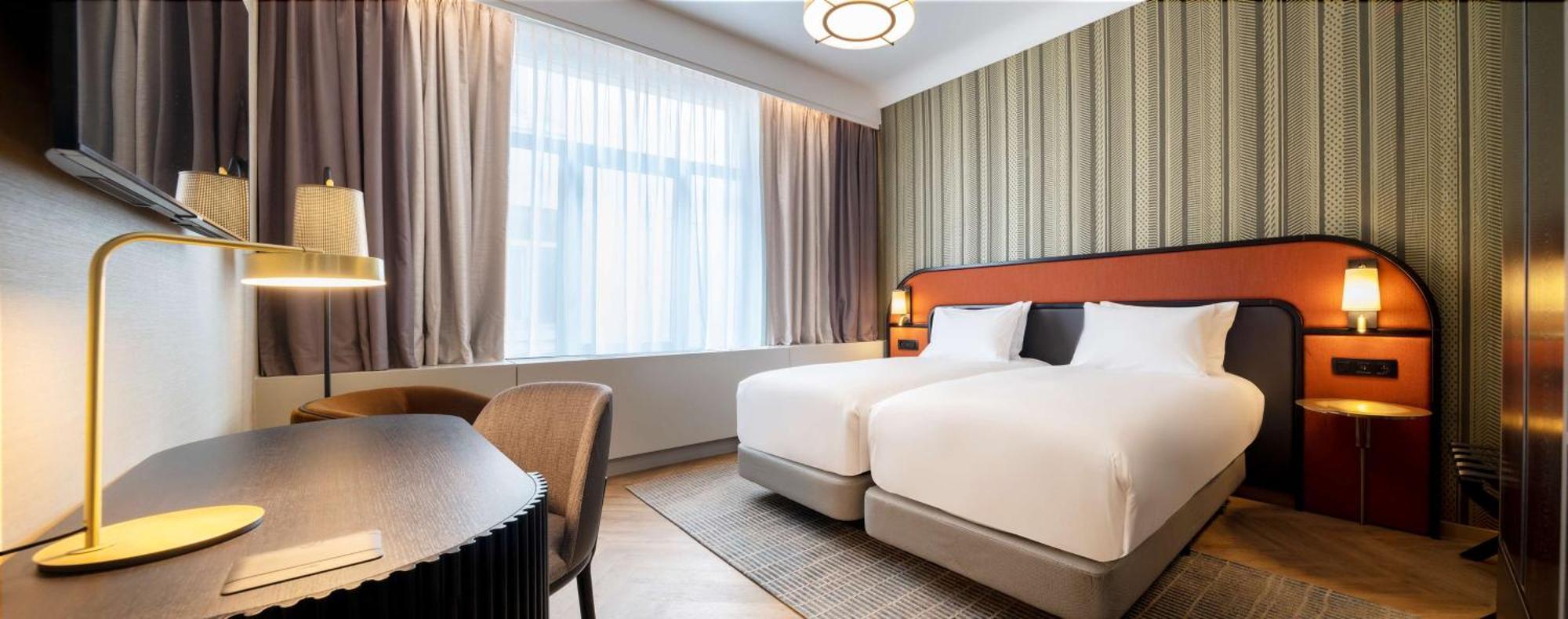 Doubletree By Hilton Brussels Khách sạn 4*