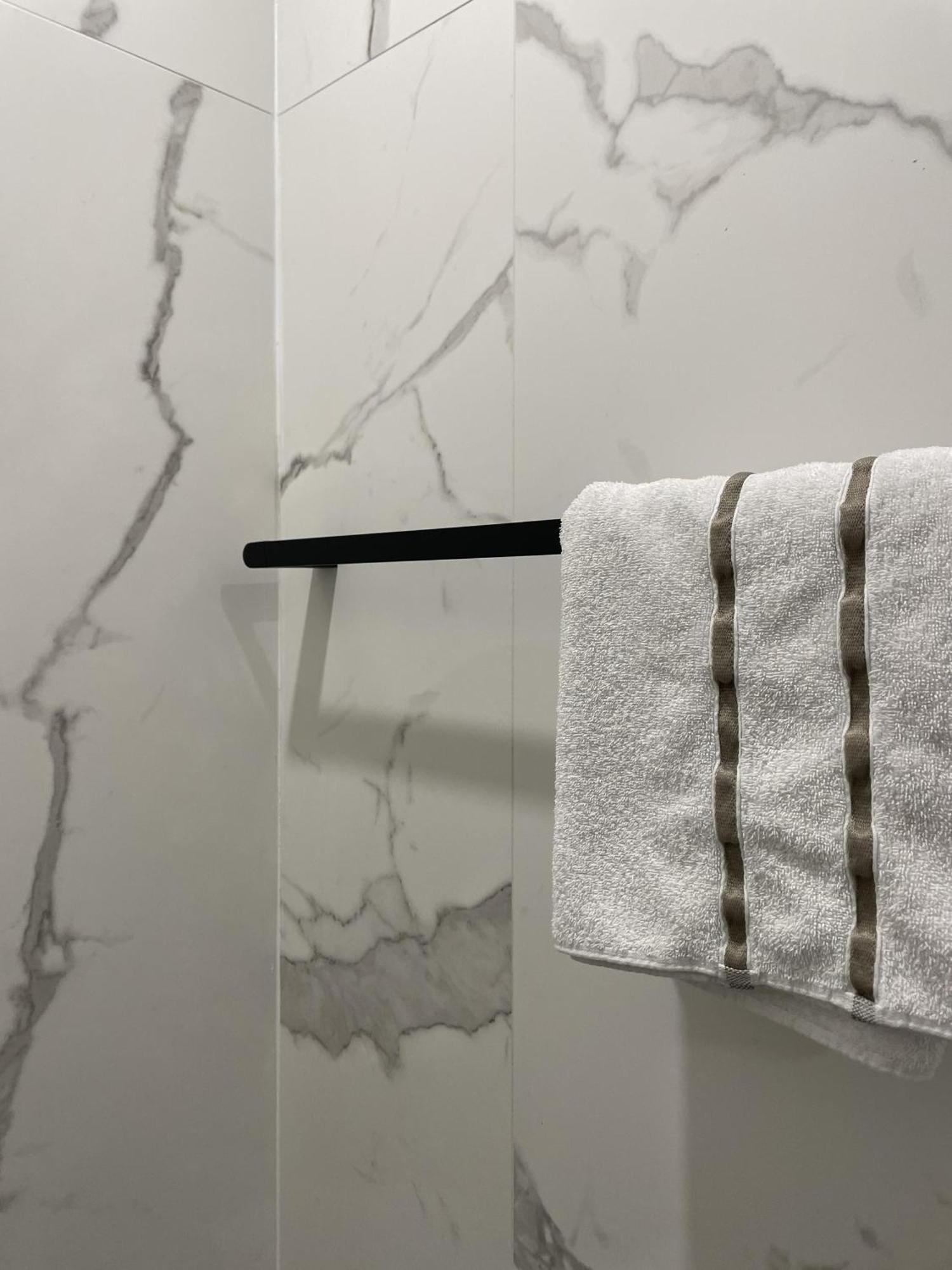 Centerstay Apartment