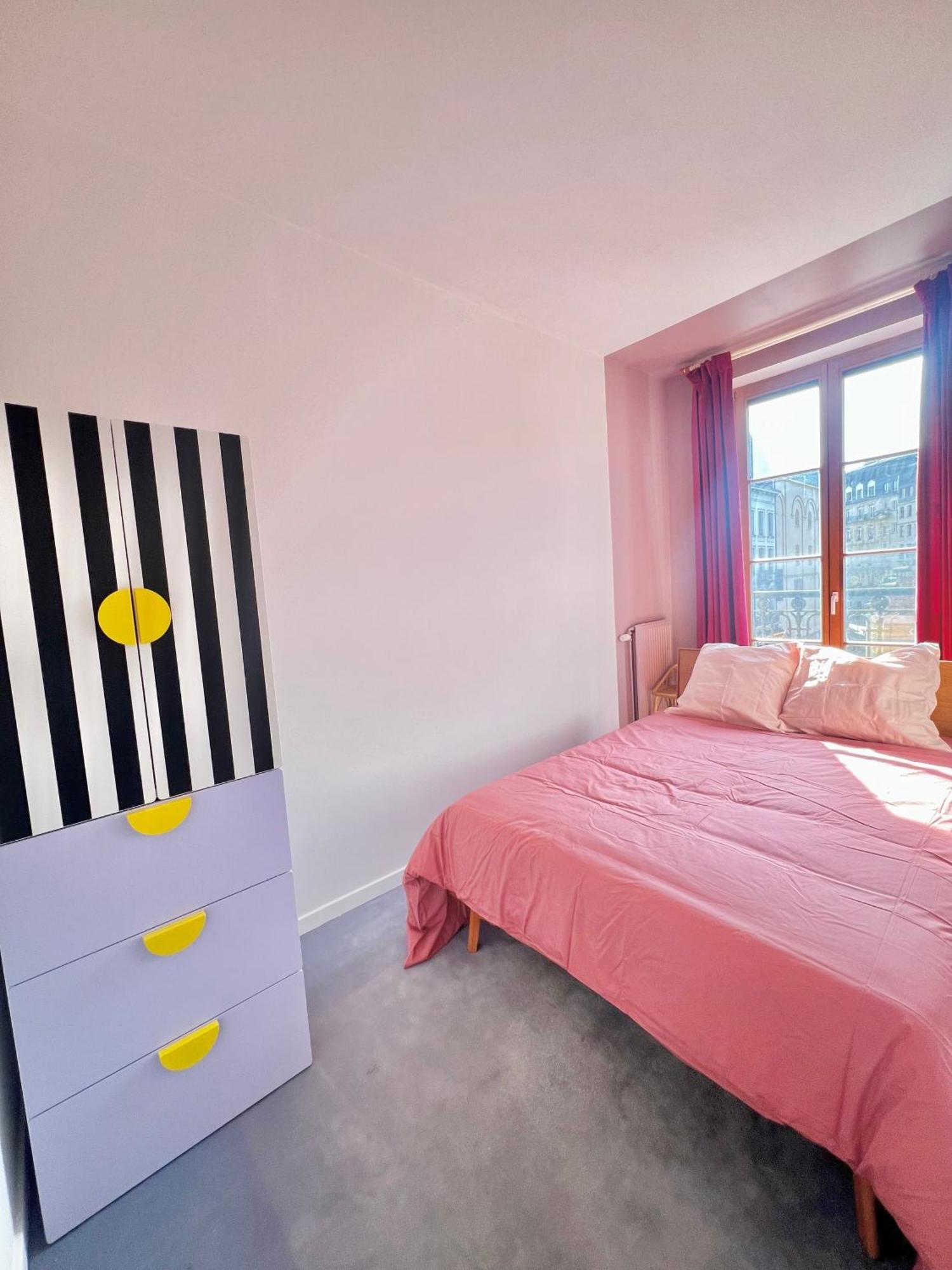 Excursion Au Coeur De Bruxelles! Apartamento Bruxelas