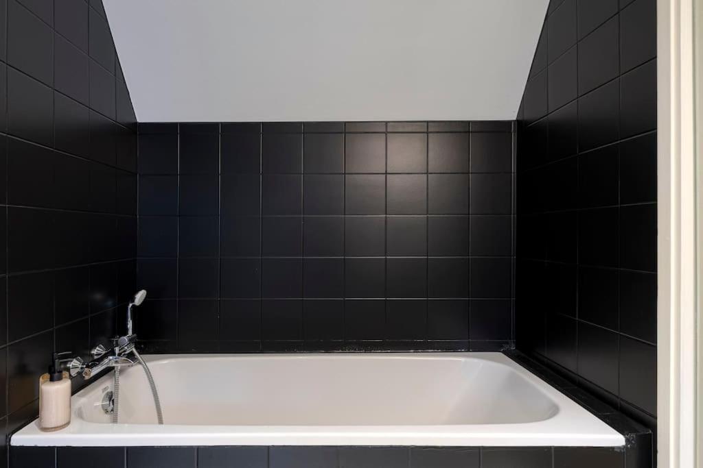 Authentic Belgian Home, Downtown *