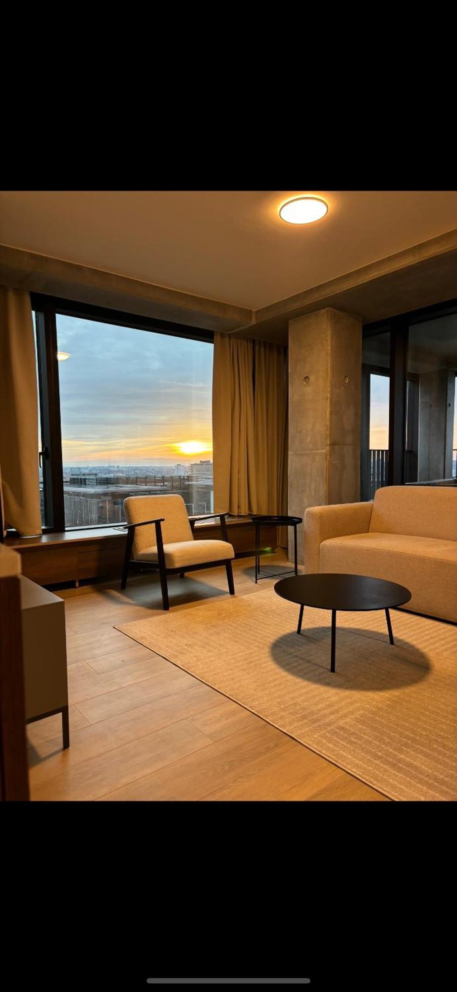 Beautiful With Panoramic View Of Center With Roof Terrace Apartment *