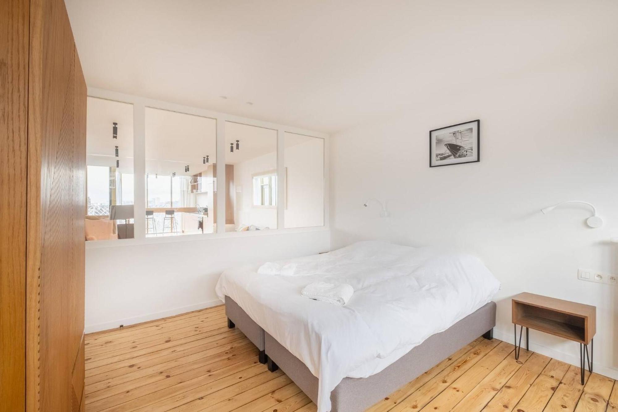 Floor New Duplex Stunning View In Trendy St Gilles *