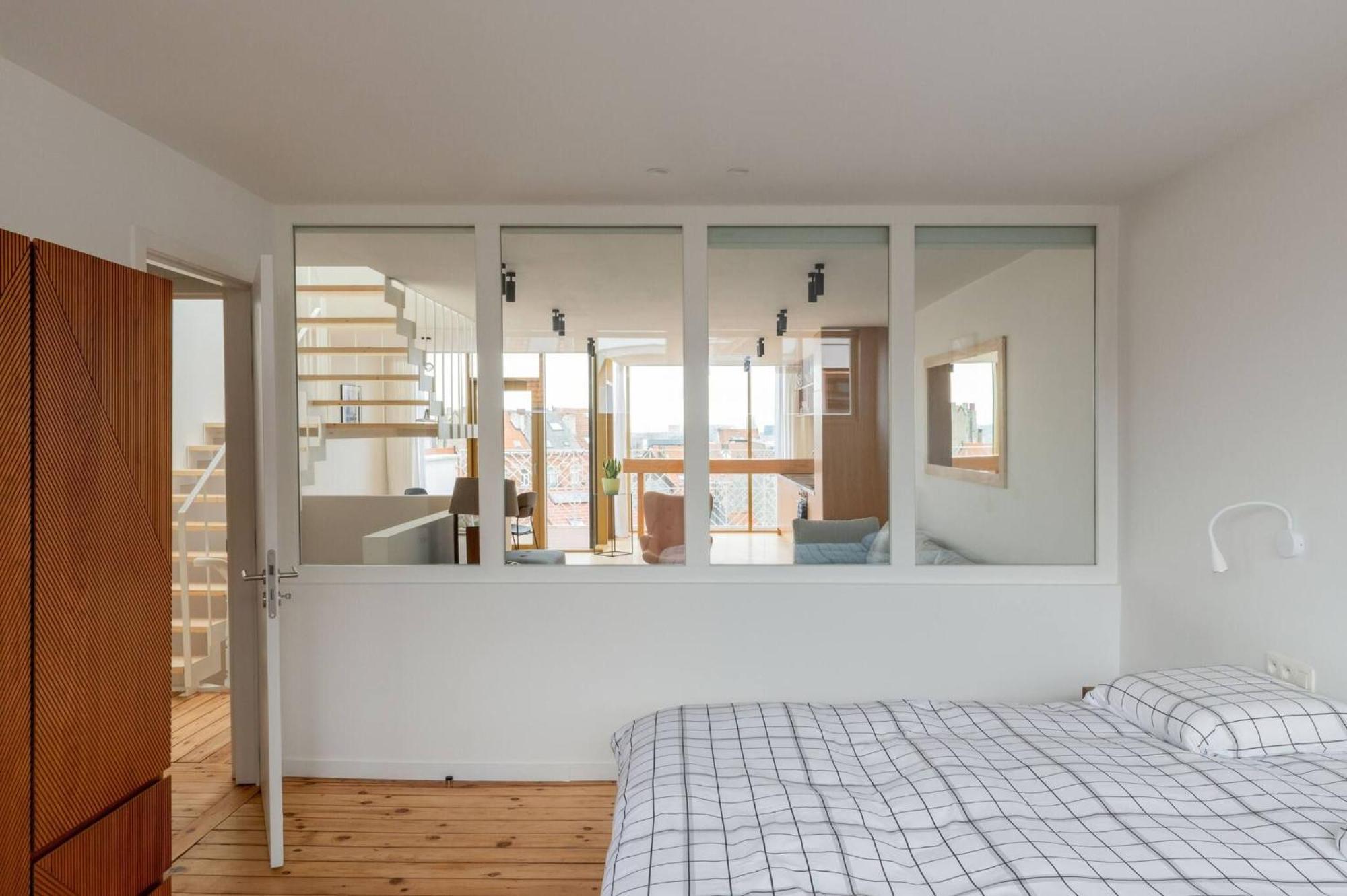 Căn hộ Floor New Duplex Stunning View In Trendy St Gilles
