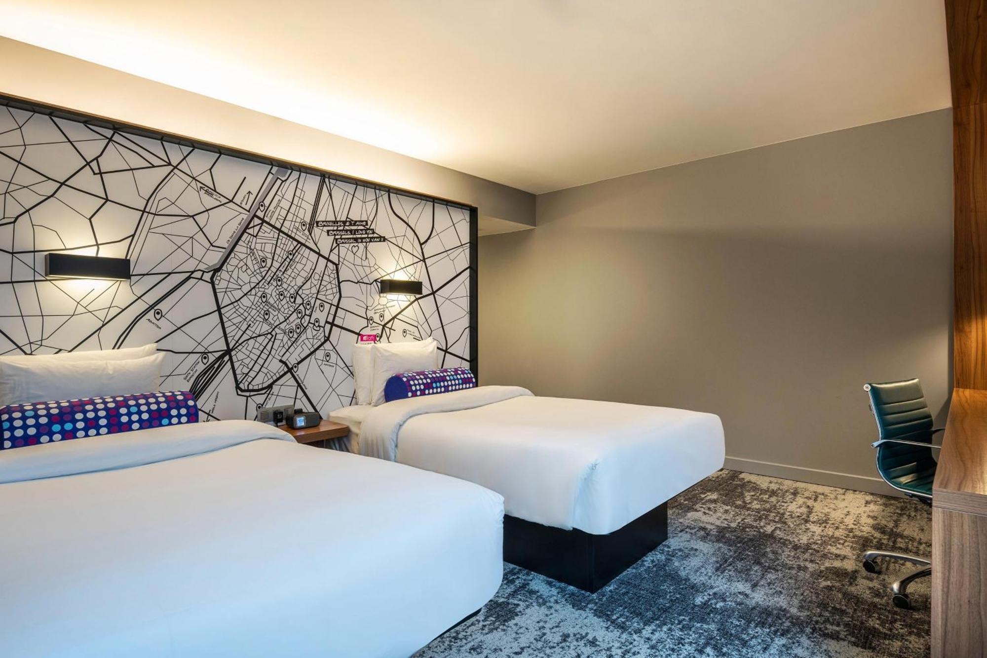 Aloft Schuman Khách sạn