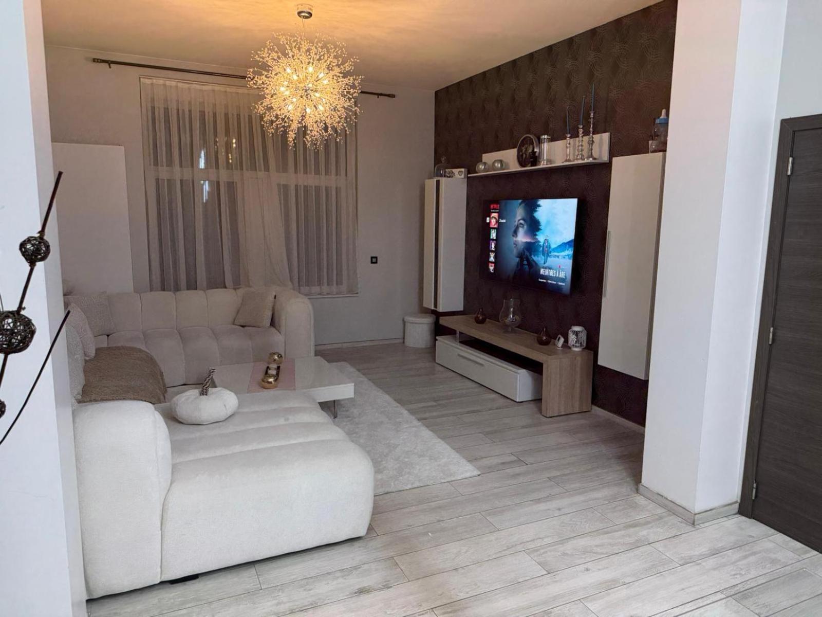 Holiday home L'imperial Wifi & Confort Brussels