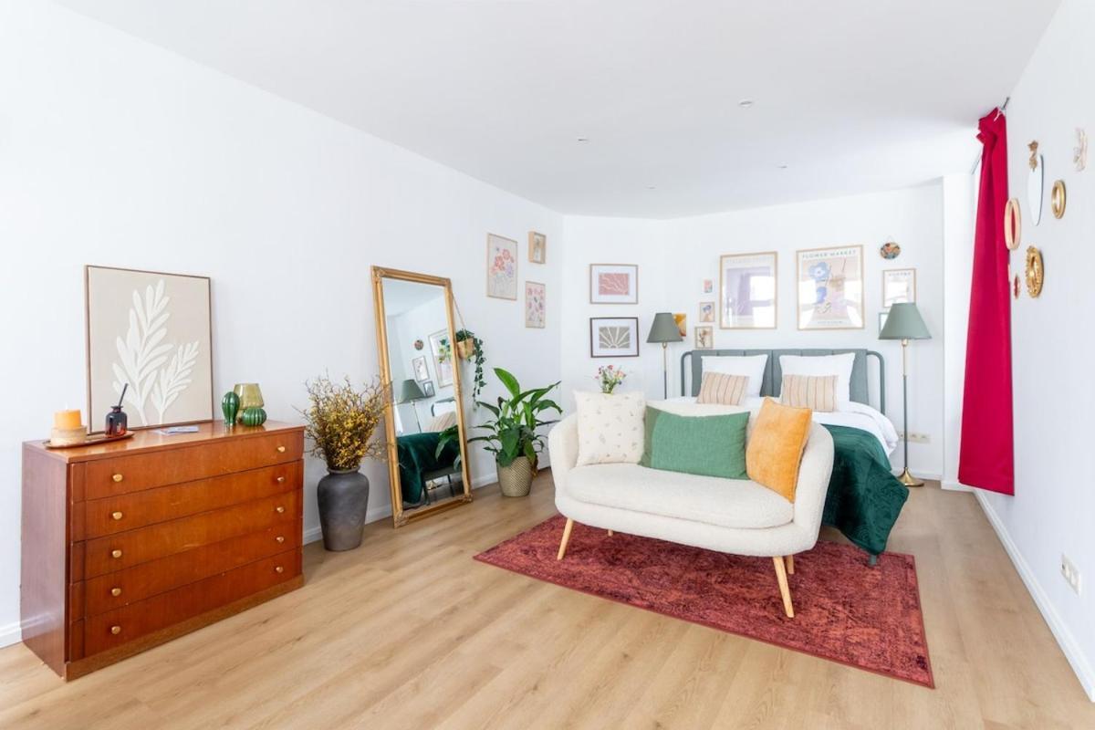 Bright & Charming In Brussels, Heart Of Saint-gilles Apartment *