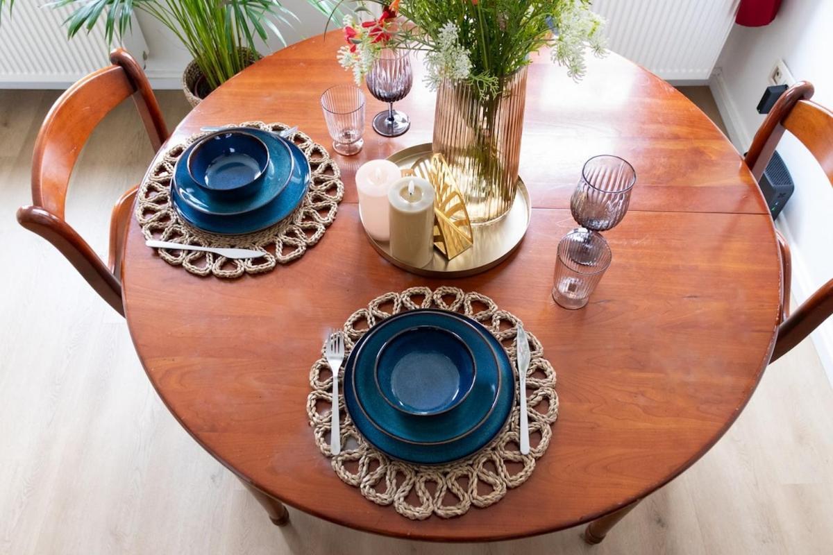 Bright & Charming In Brussels, Heart Of Saint-gilles Apartment