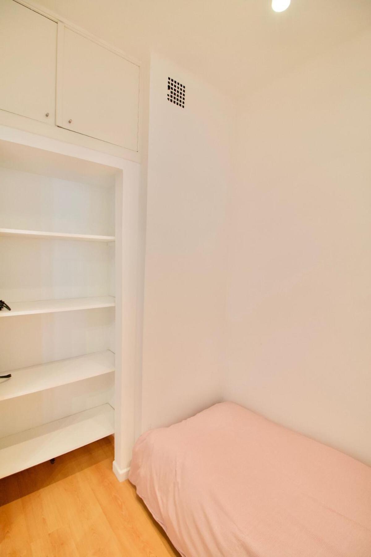 Apartment Very & Large Studio-plasky