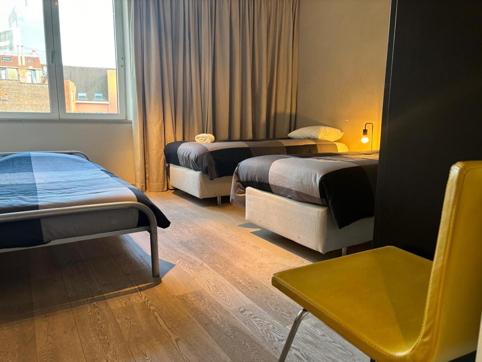 Apartment 2 Bedroom With Balcony Brussels