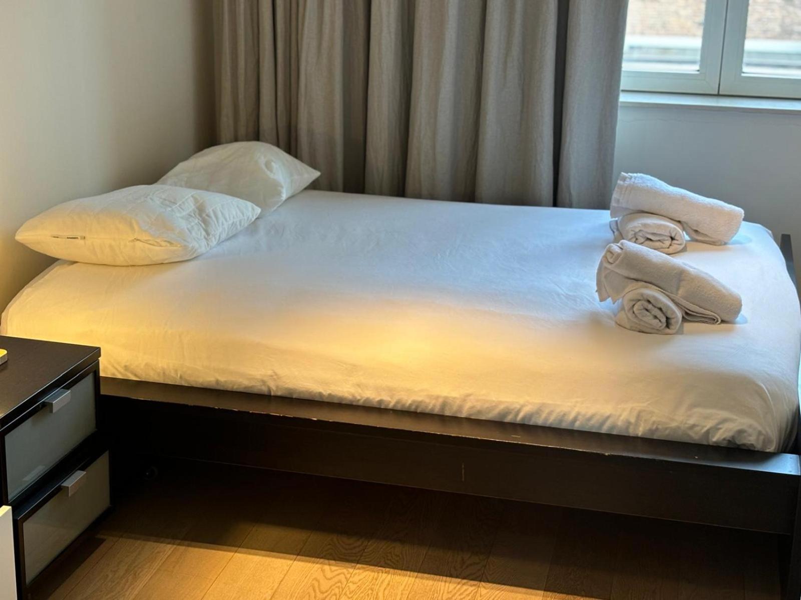 2 Bedroom With Balcony * Brussels