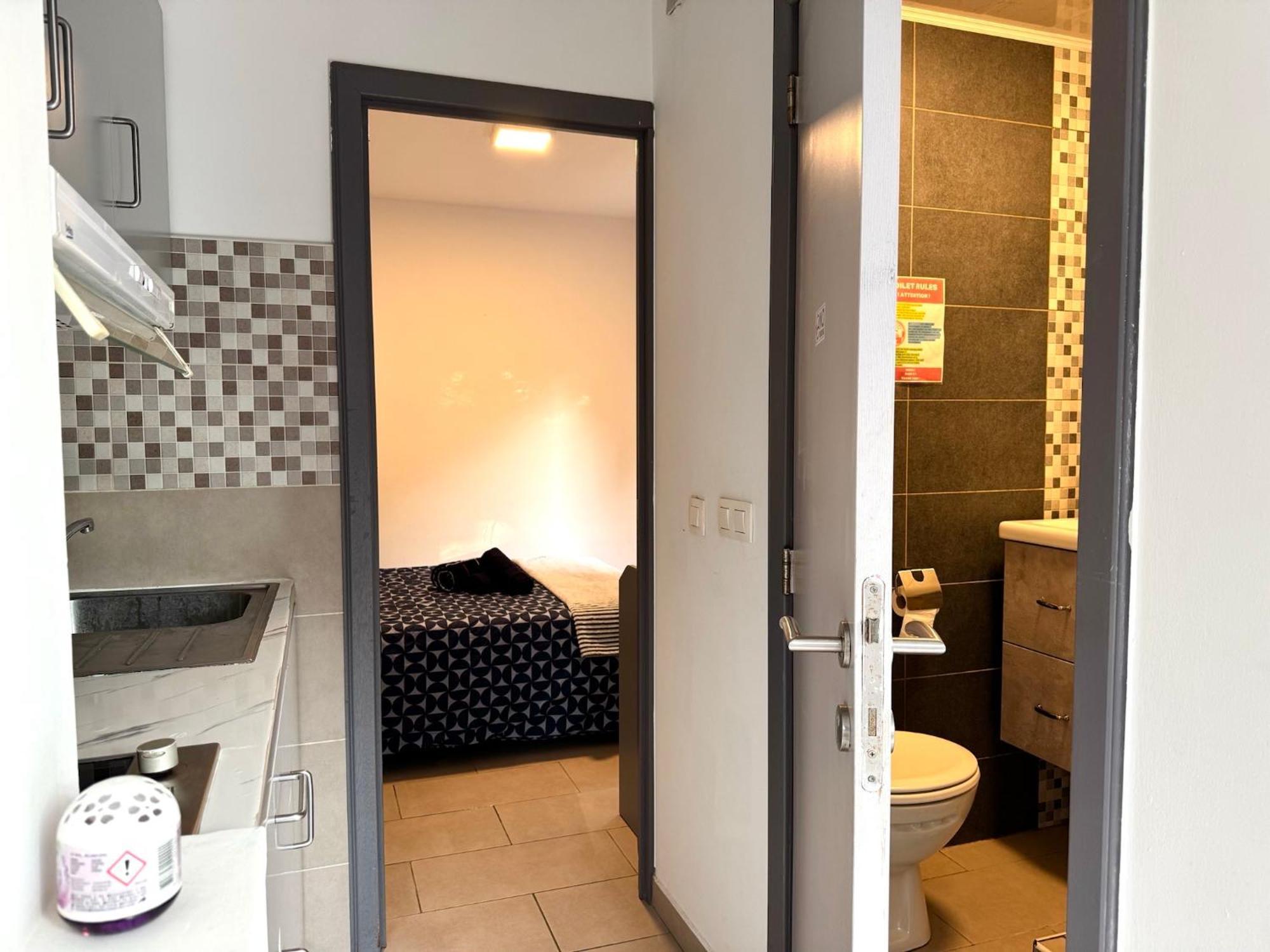 Apartment Cosy A Metro Vandervelde Brussels
